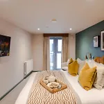 Waterside Living I Luxe דירה *