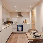 아파트 Waterside Living I Luxe