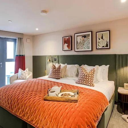 Апартаменти Waterside Living I Luxe Бристоль