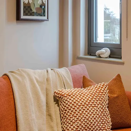 Апартаменти Waterside Living I Luxe Бристоль