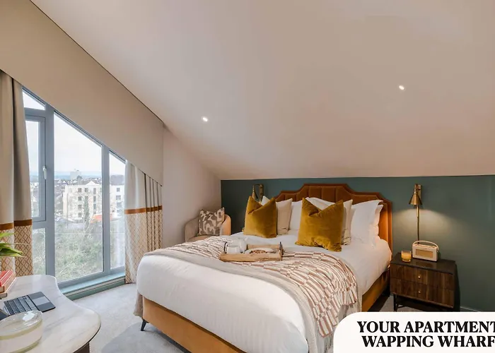 Waterside Living I Luxe Apartment Bristol