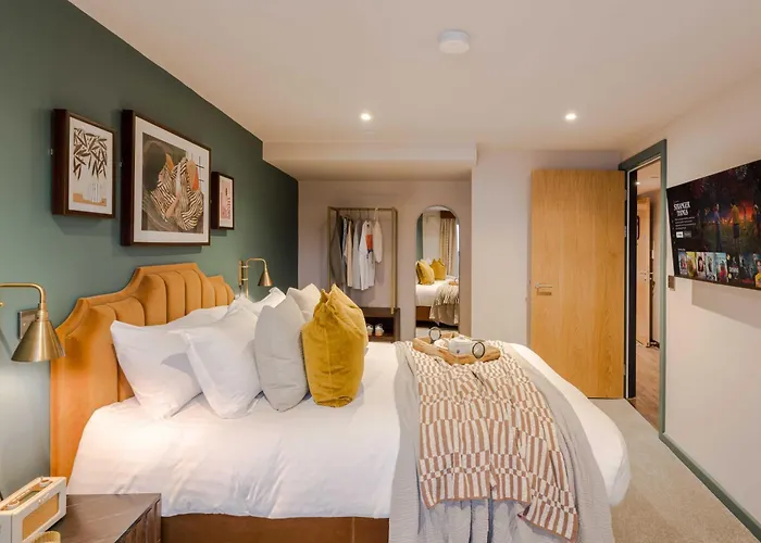 Waterside Living I Luxe בריסטול