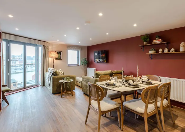 Waterside Living I Luxe דירה בריסטול