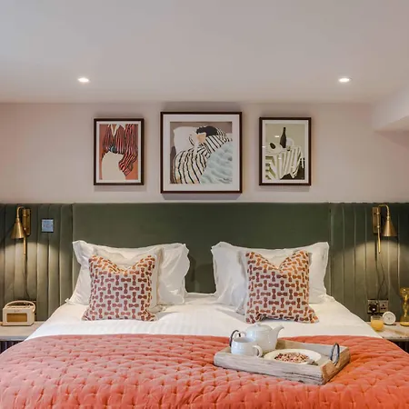 Apartment Waterside Living I Luxe Bristol