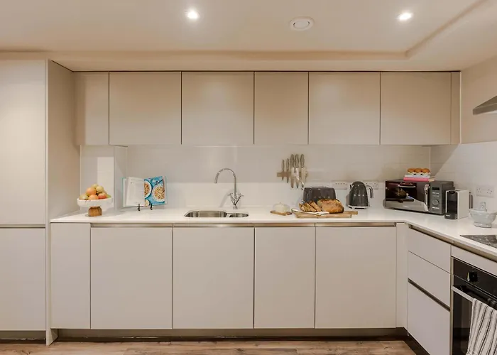 Waterside Living I Luxe Apartmán