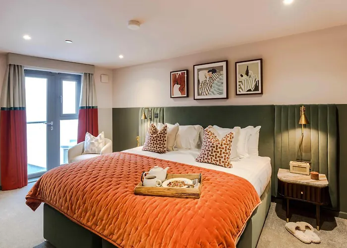 Apartment Waterside Living I Luxe Bristol